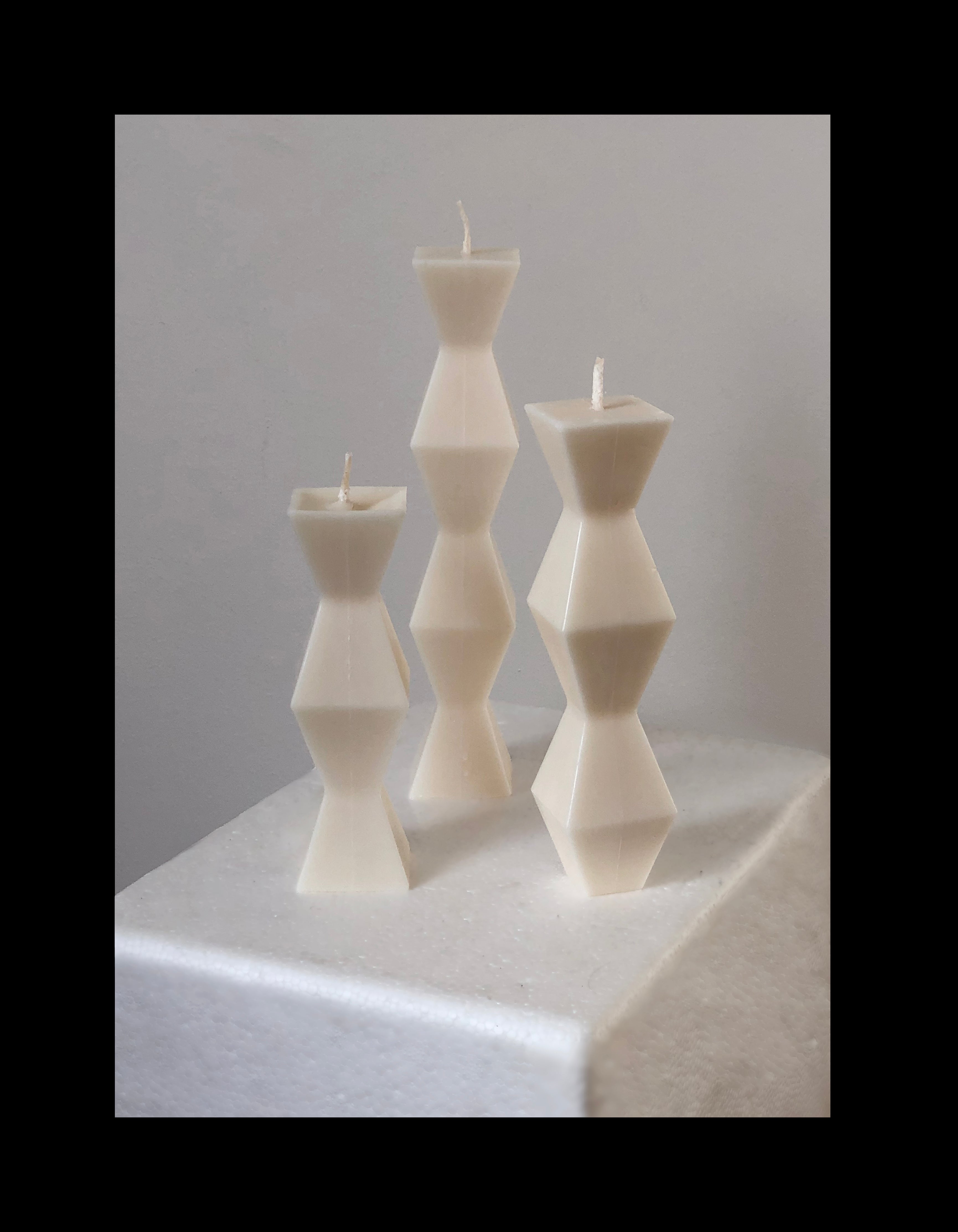 ENDLESS COLUMN | HANDMADE SOY WAX CANDLE