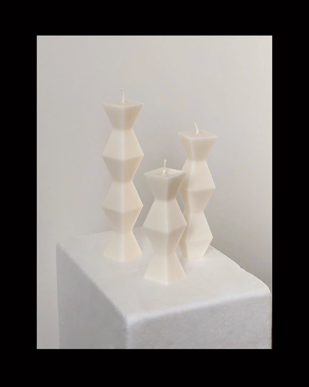 ENDLESS COLUMN | HANDMADE SOY WAX CANDLE