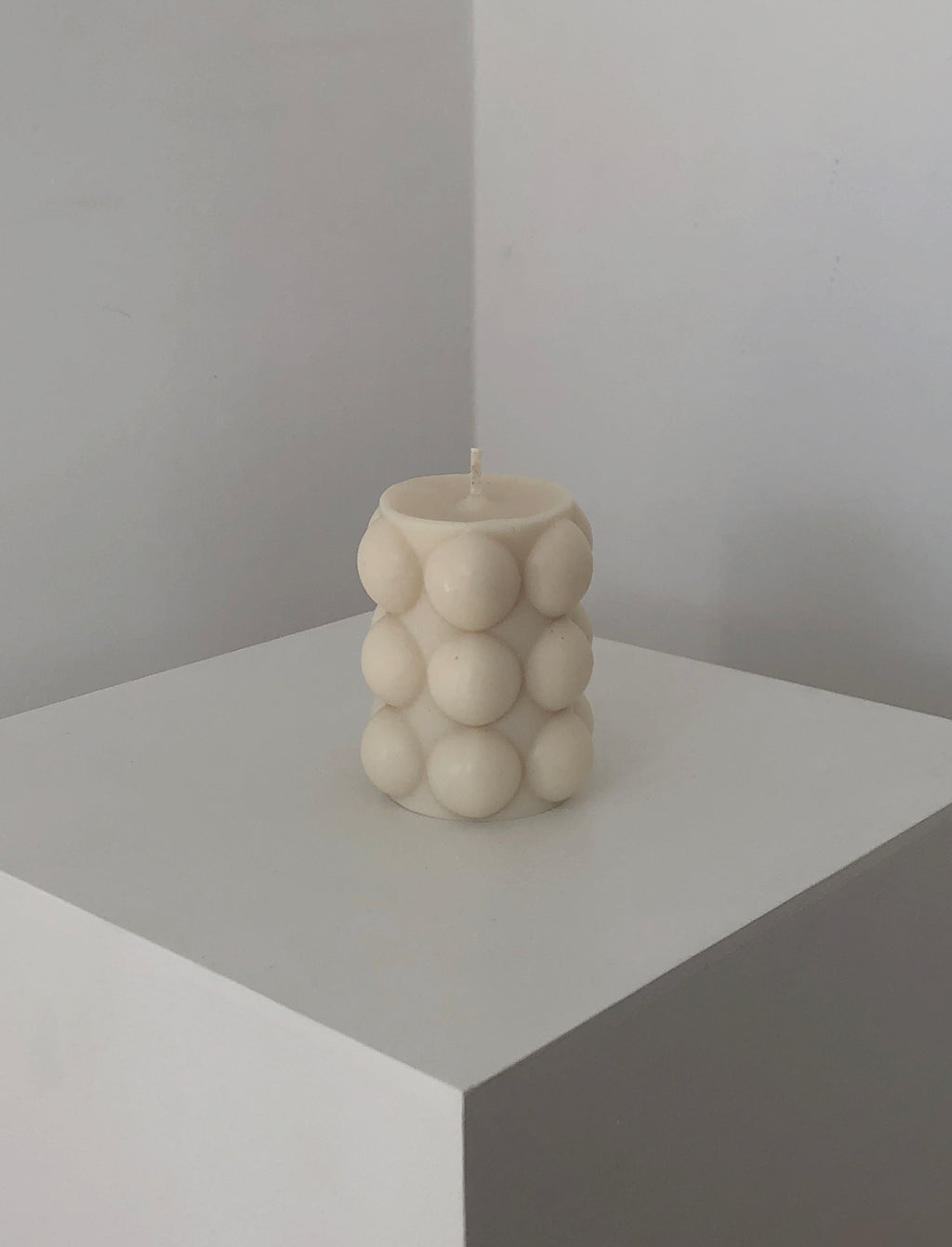 BUBBLE CYLINDRICAL CANDLE
