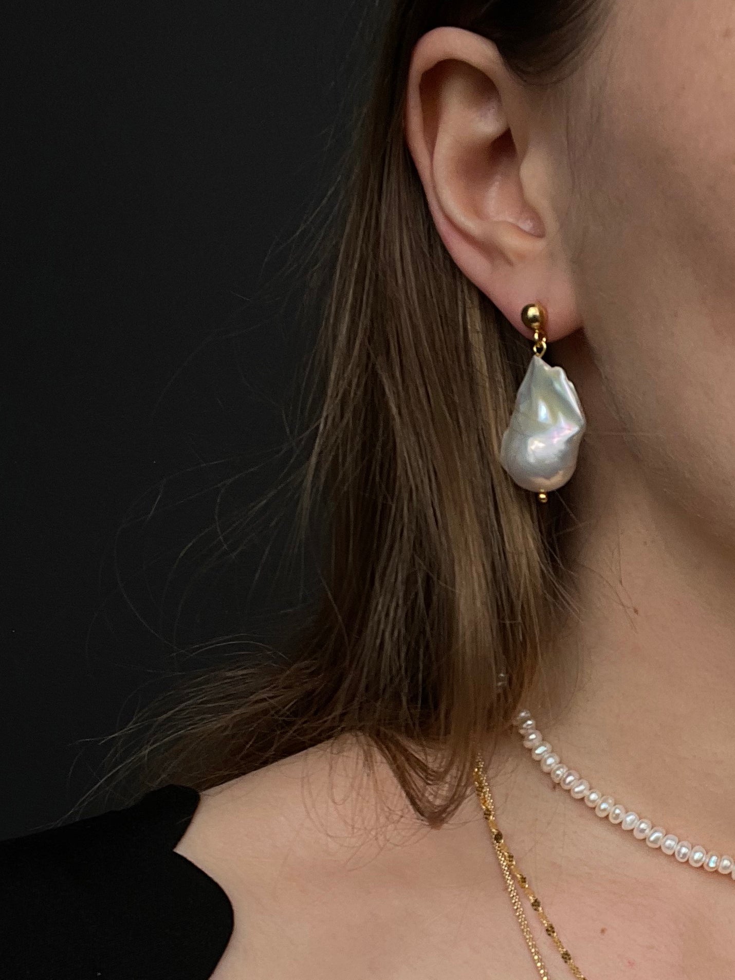 KOLCZYKI PERŁOWE SUE / IRREGULAR PEARLS