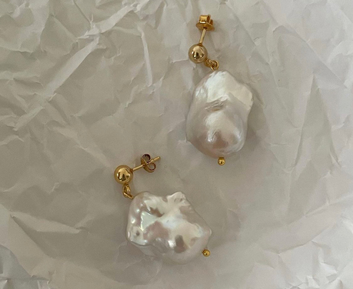KOLCZYKI PERŁOWE SUE / IRREGULAR PEARLS
