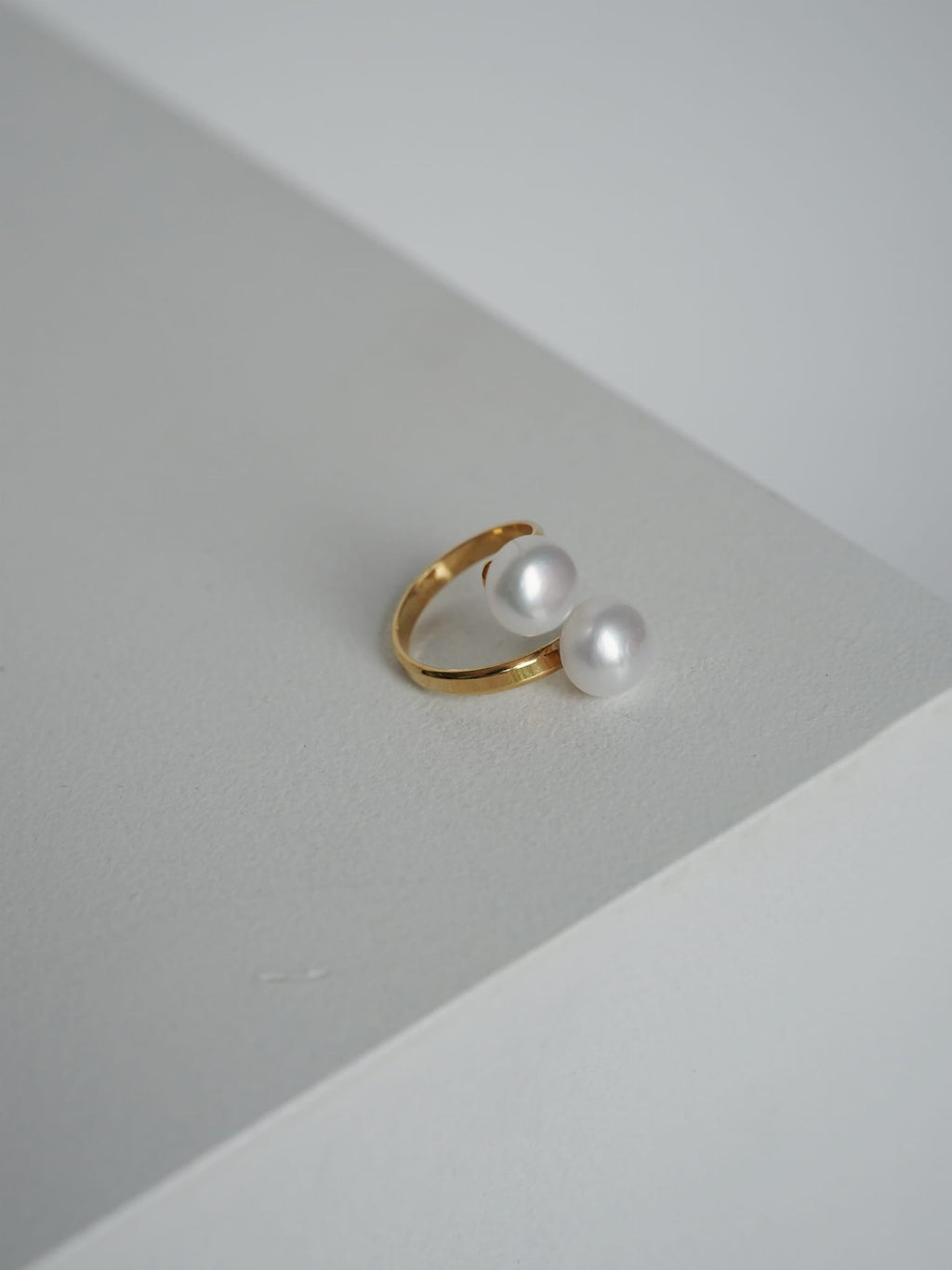 DOUBLE PEARL RING