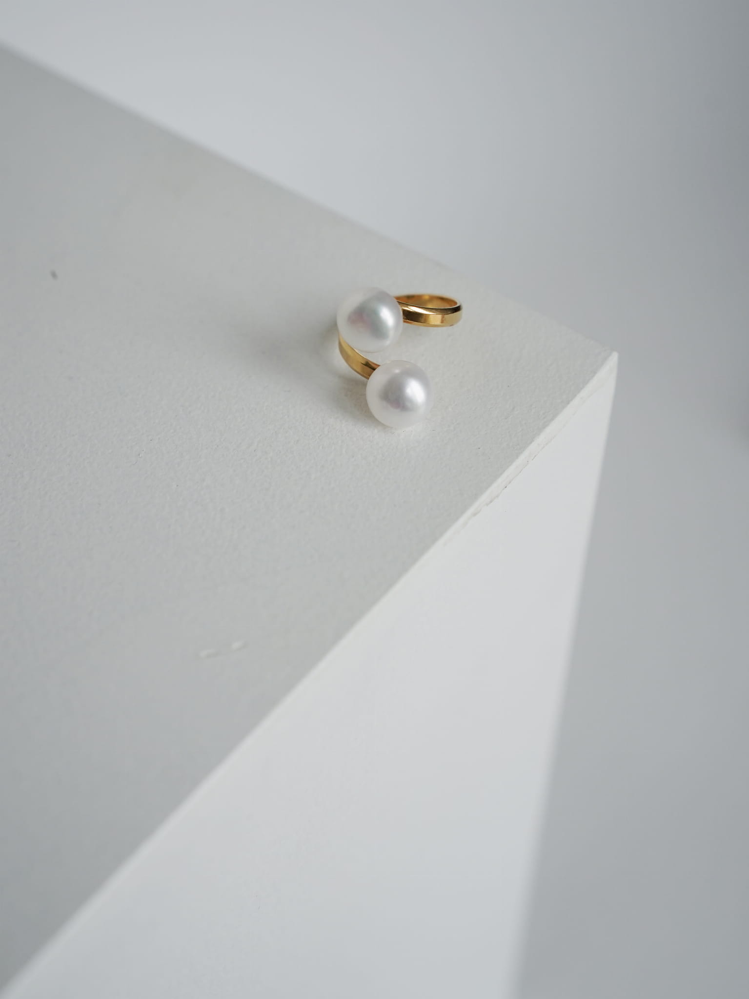 DOUBLE PEARL RING