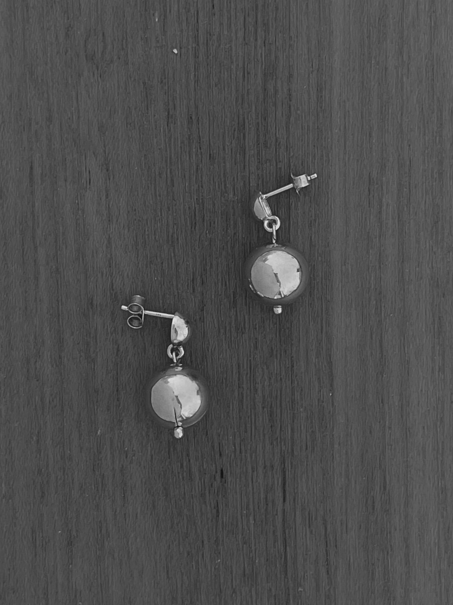 KOLCZYKI BALL DROP SILVER