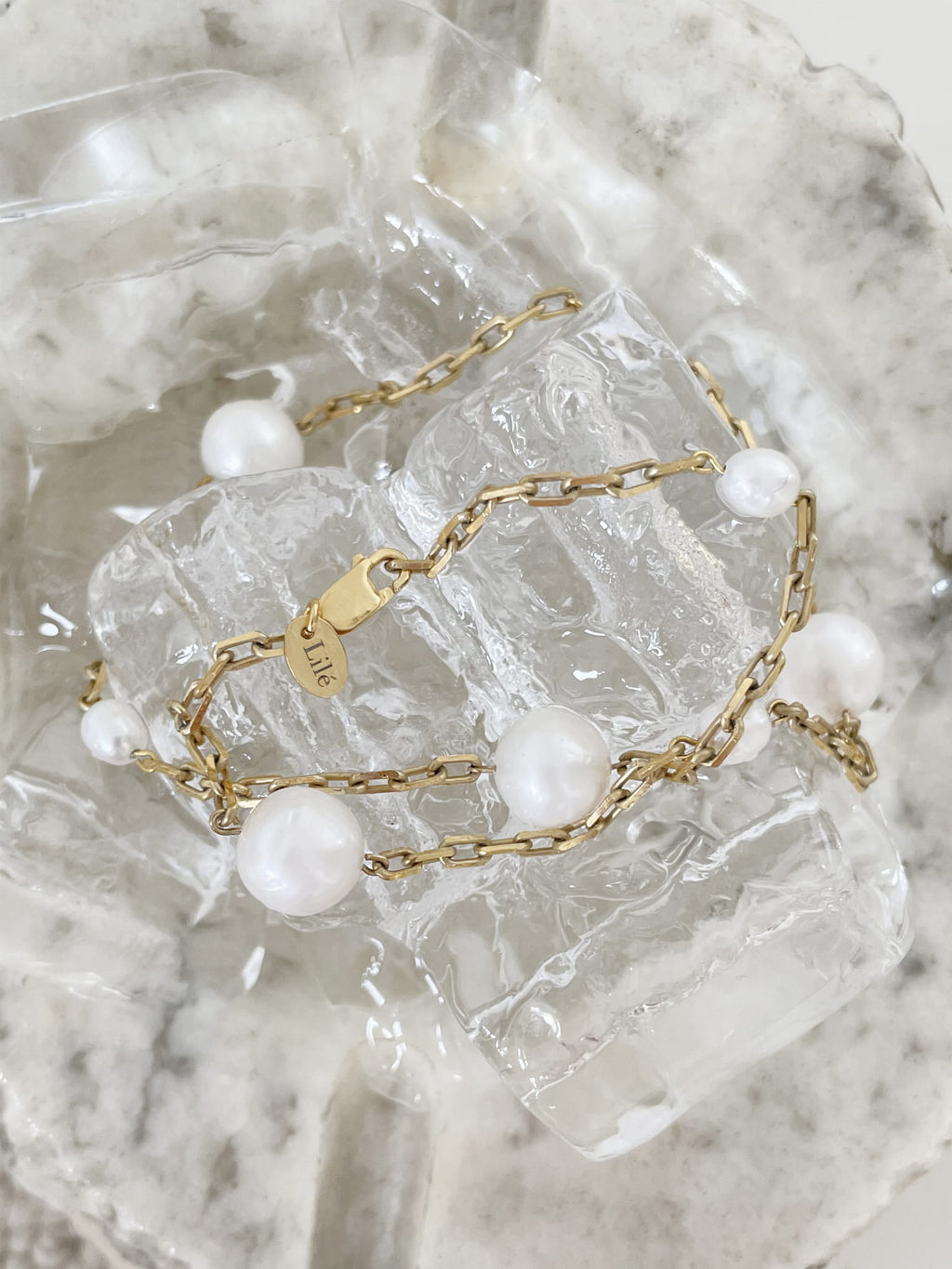PEARL NECKLACE LIANA
