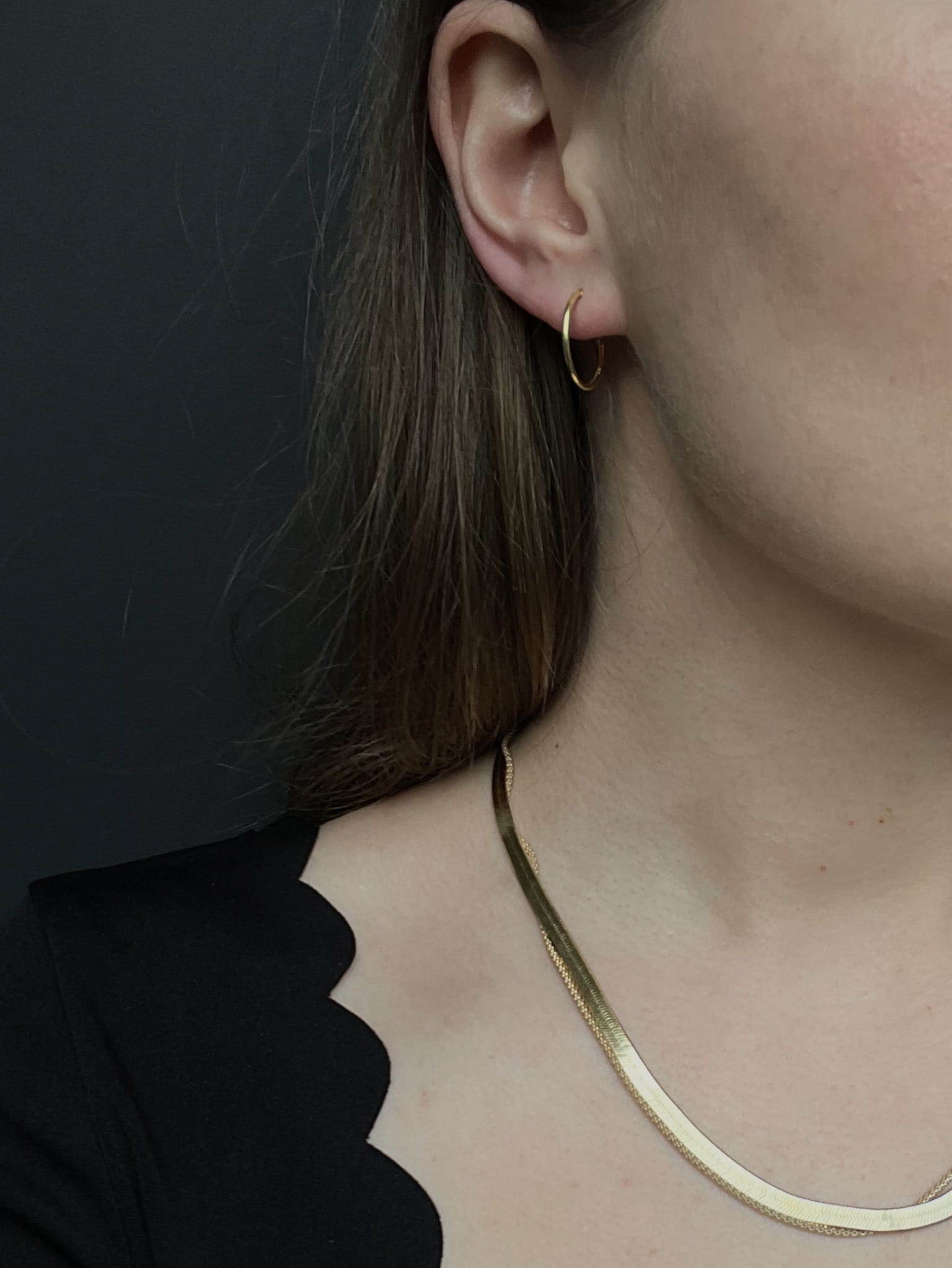 CLASSIC HOOPS EARRINGS