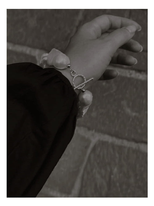 LUCY BAROQUE PEARL BRACELET