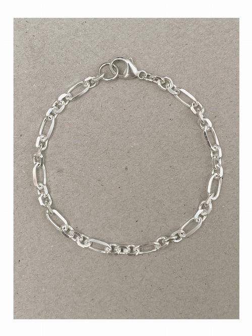 BRANSOLETKA ANA CHAIN