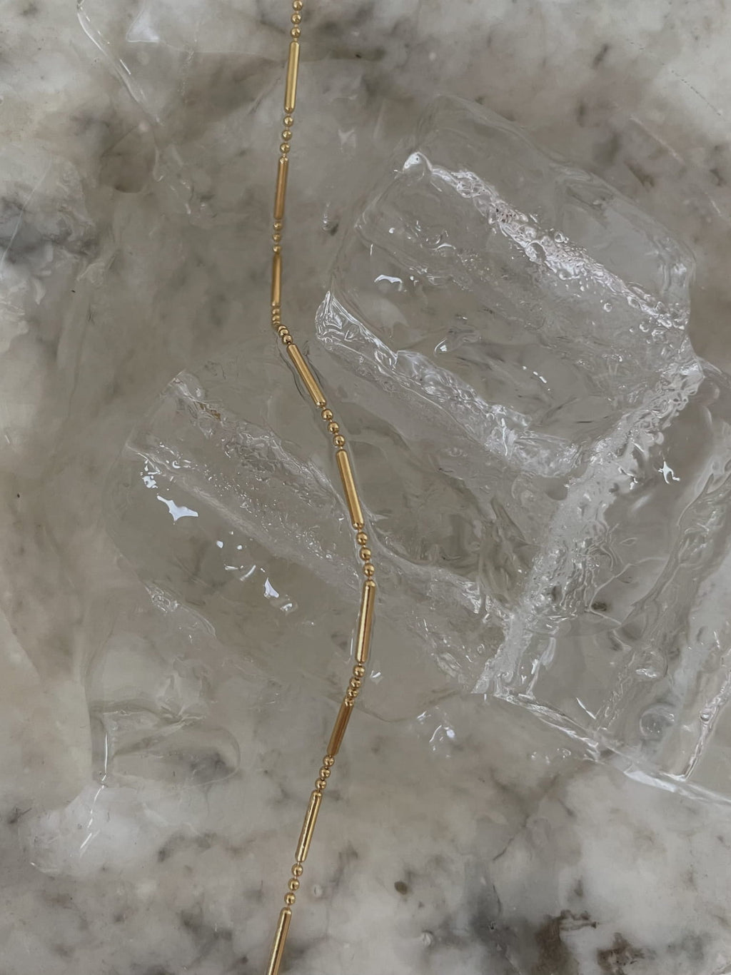 SIA CHAIN NECKLACE