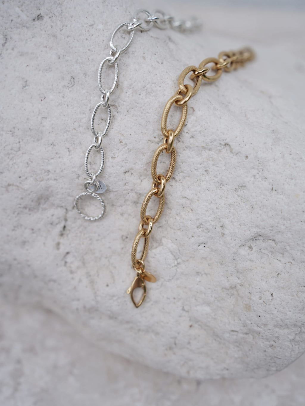 BRANSOLETKA FIJA CHAIN