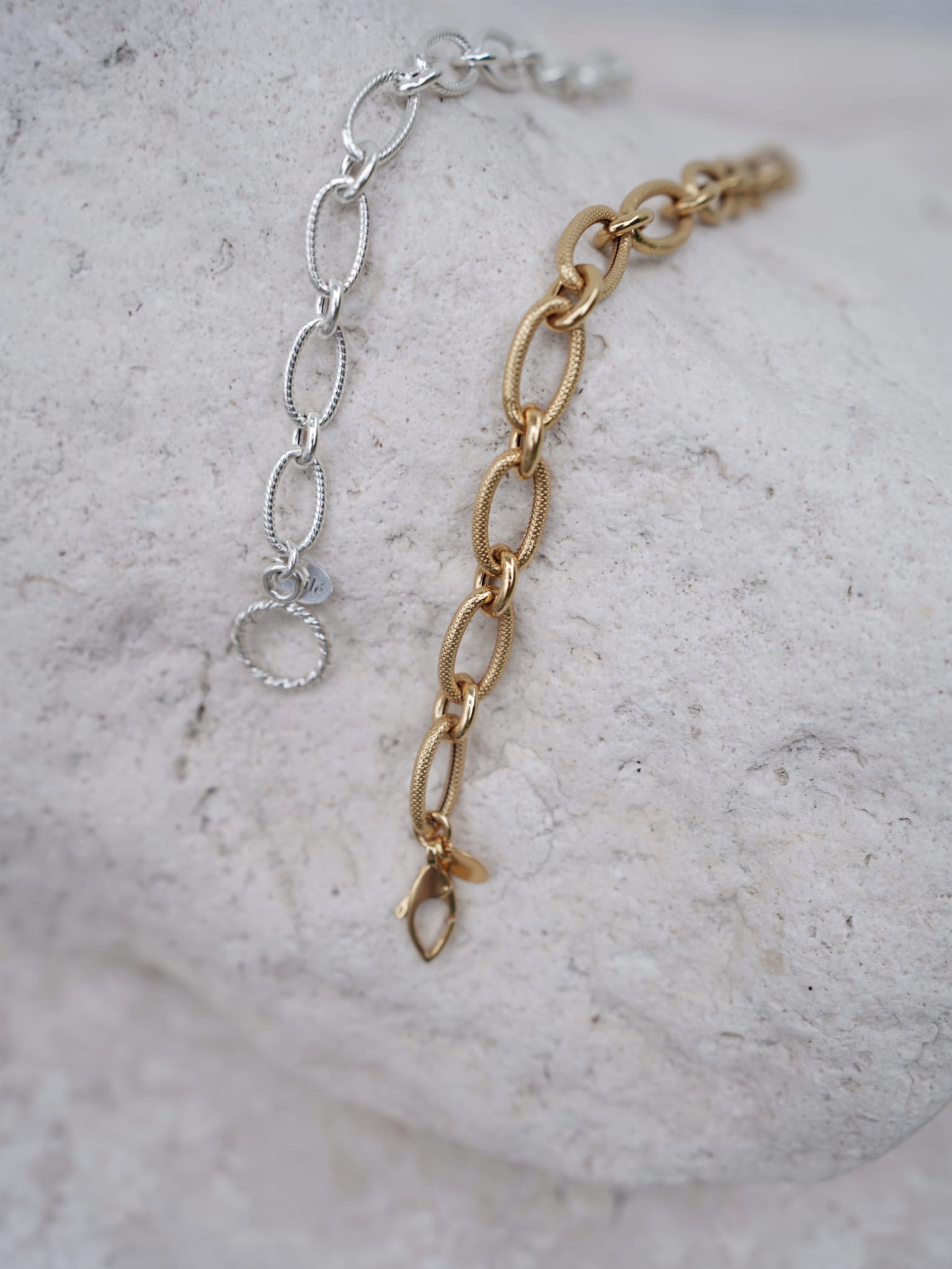 BRANSOLETKA FIJA CHAIN