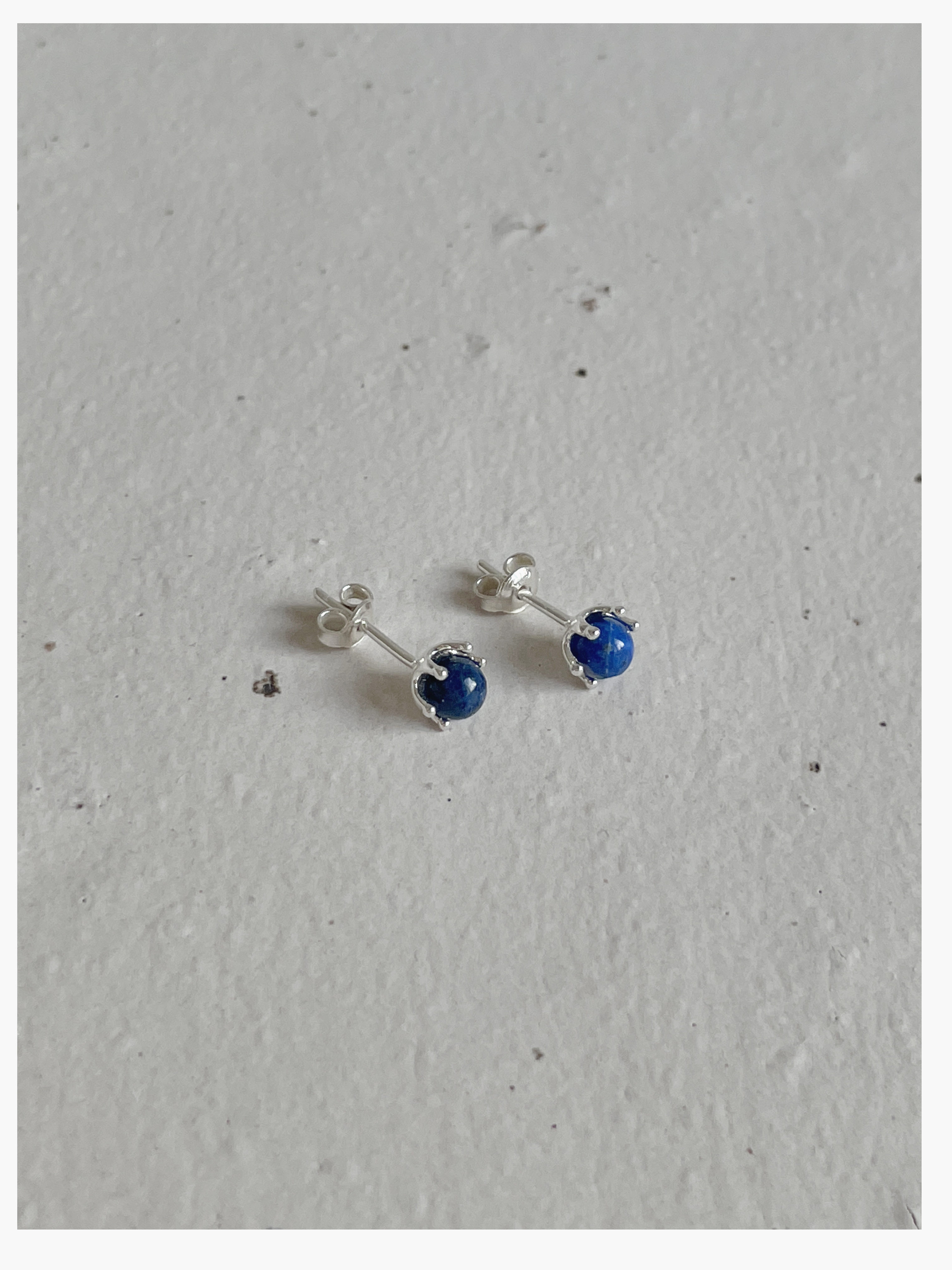SUSIE LASURIIT STUD EARRINGS
