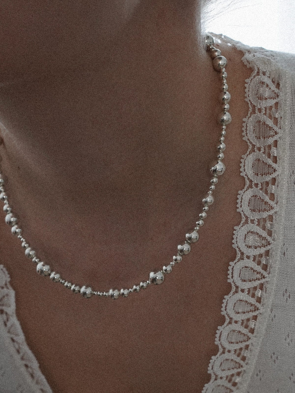 JOSIE BALL NECKLACE