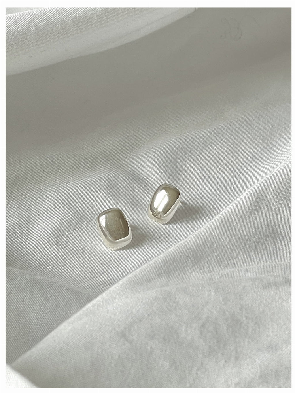 DEBRA SILVER EARRINGS
