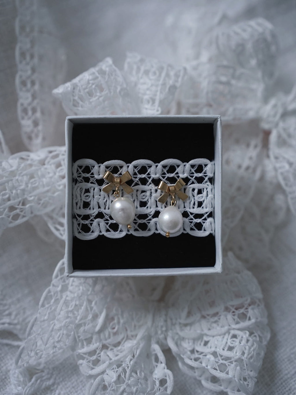 KOLCZYKI PERŁOWE BOW PEARL