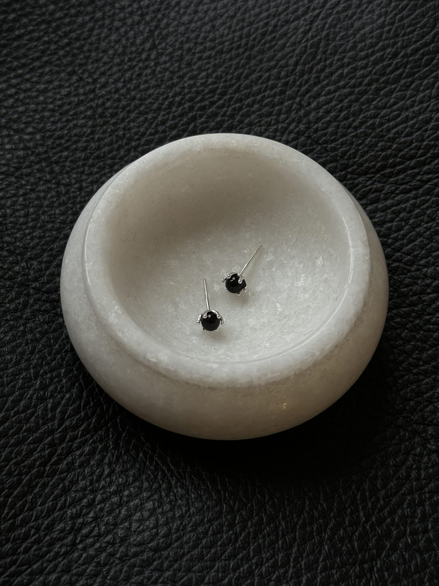 KOLCZYKI SUSIE ONYX