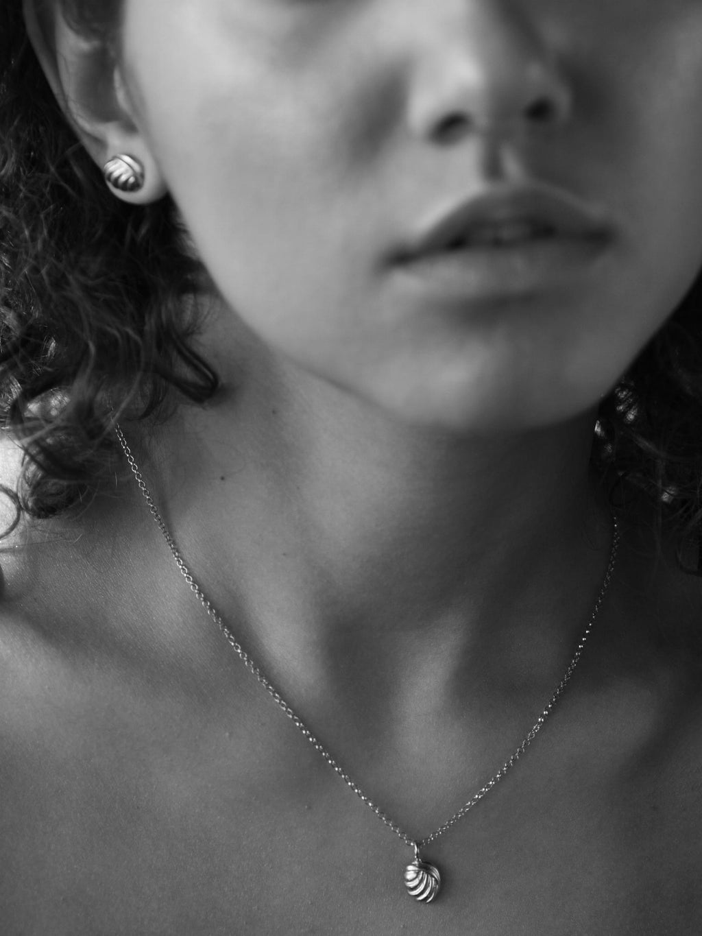 RINA EARRINGS