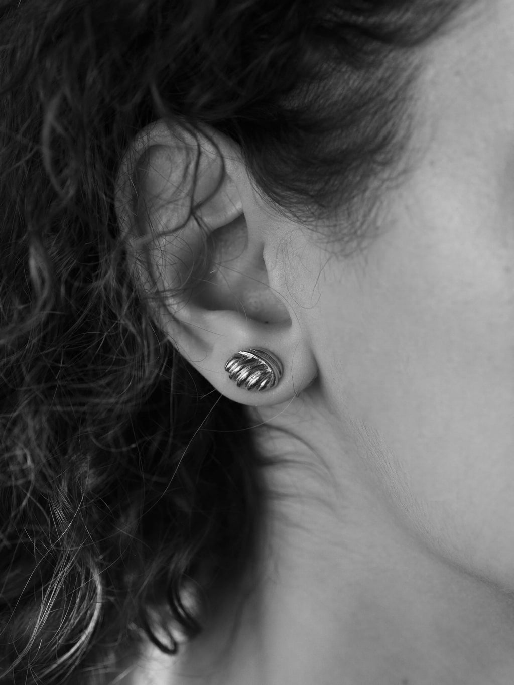 RINA EARRINGS
