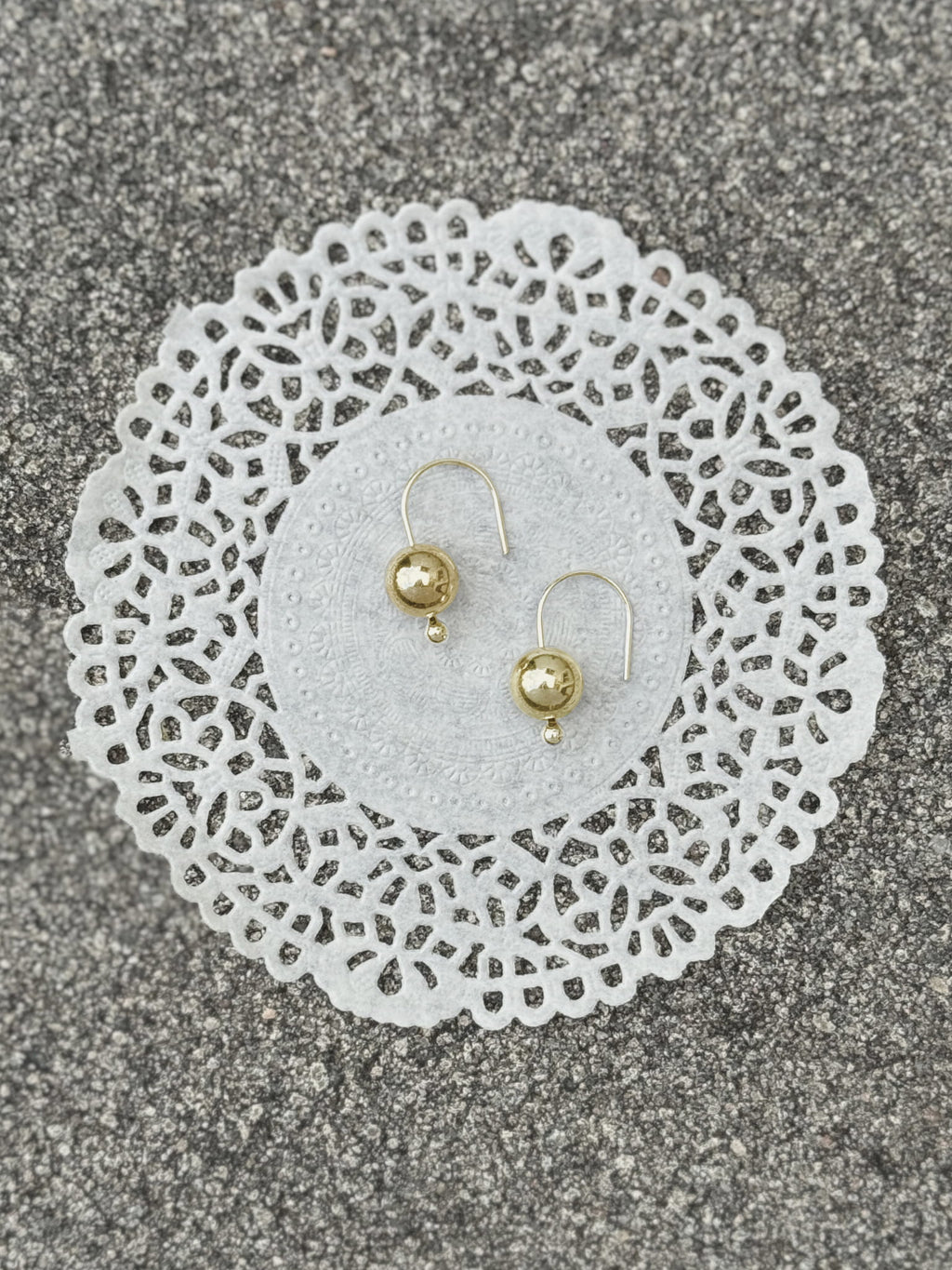 FRIDA BALL EARRINGS