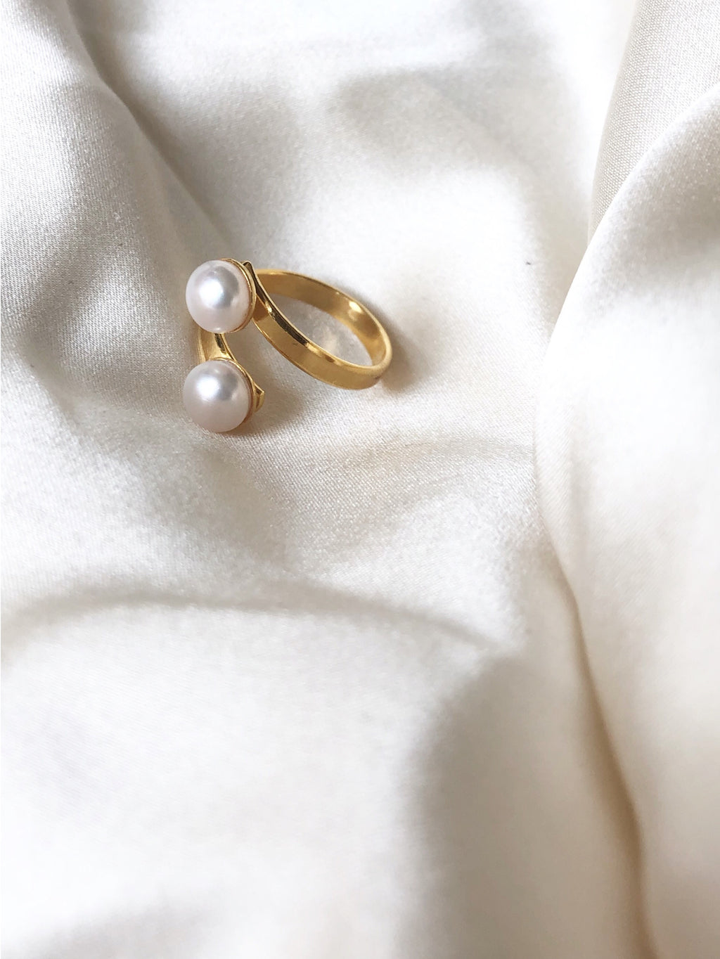 DOUBLE PEARL RING