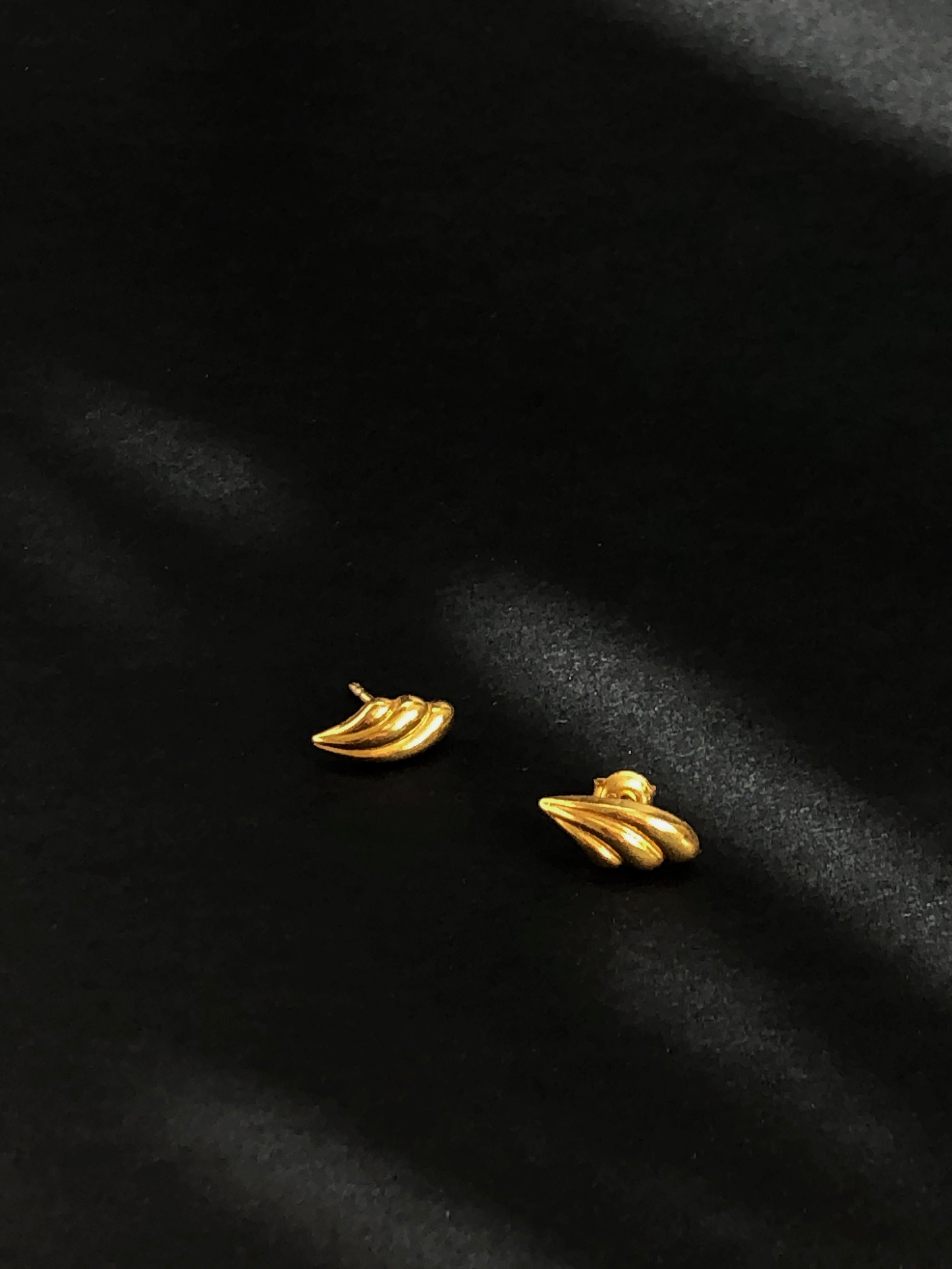 SHELLY EARRINGS