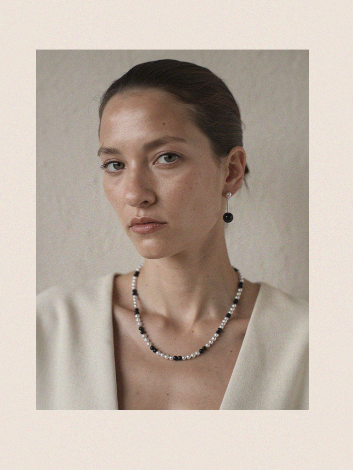 CELIA ONYX BALL NECKLACE