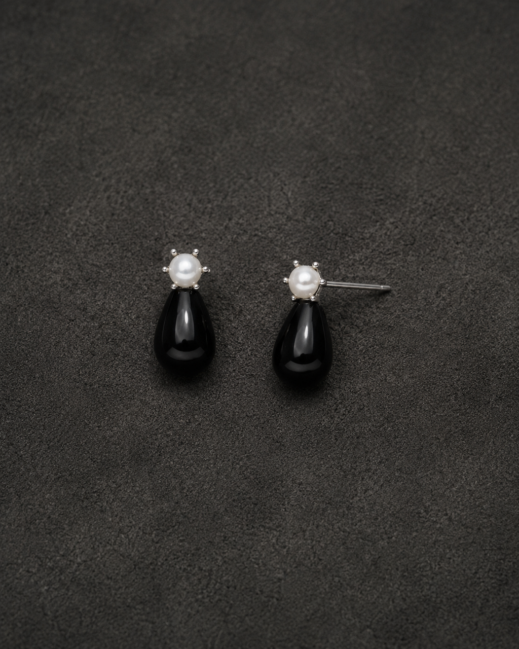 KOLCZYKI PERŁOWE CLEMENTINE | ONYX