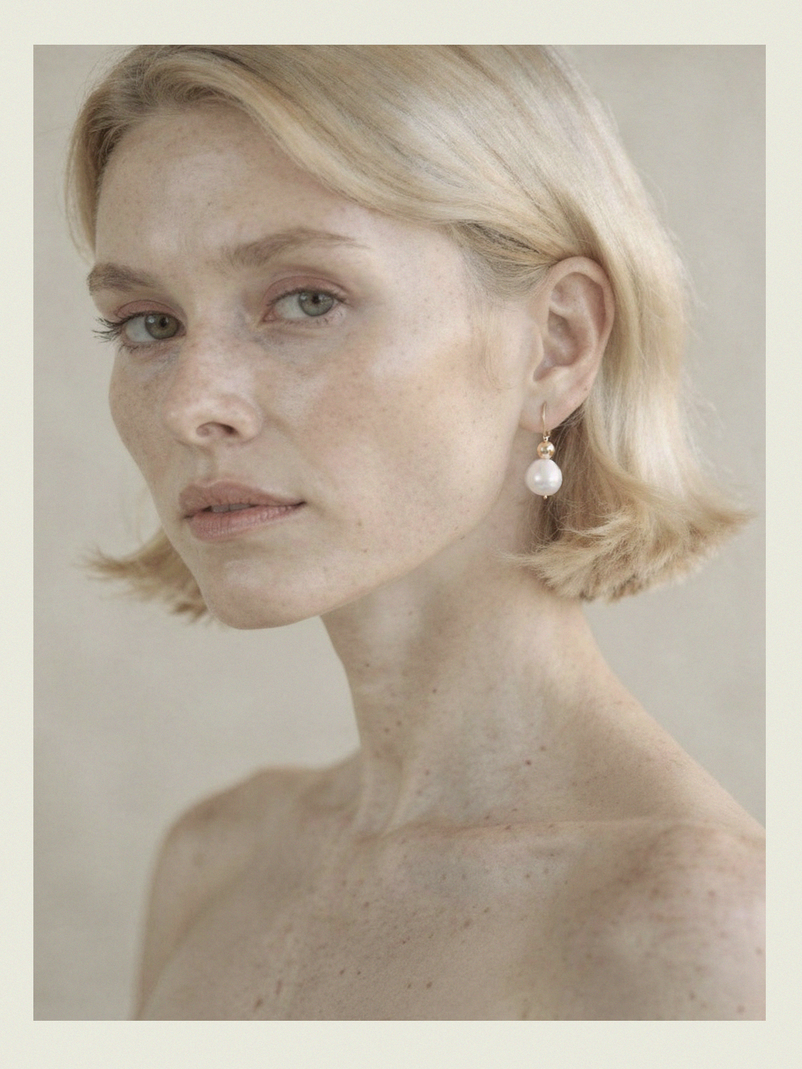 ISTRA PEARL EARRINGS