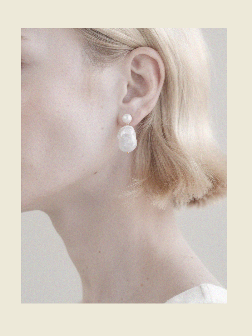 MIRELLA BAROQUE PEARL EARRINGS