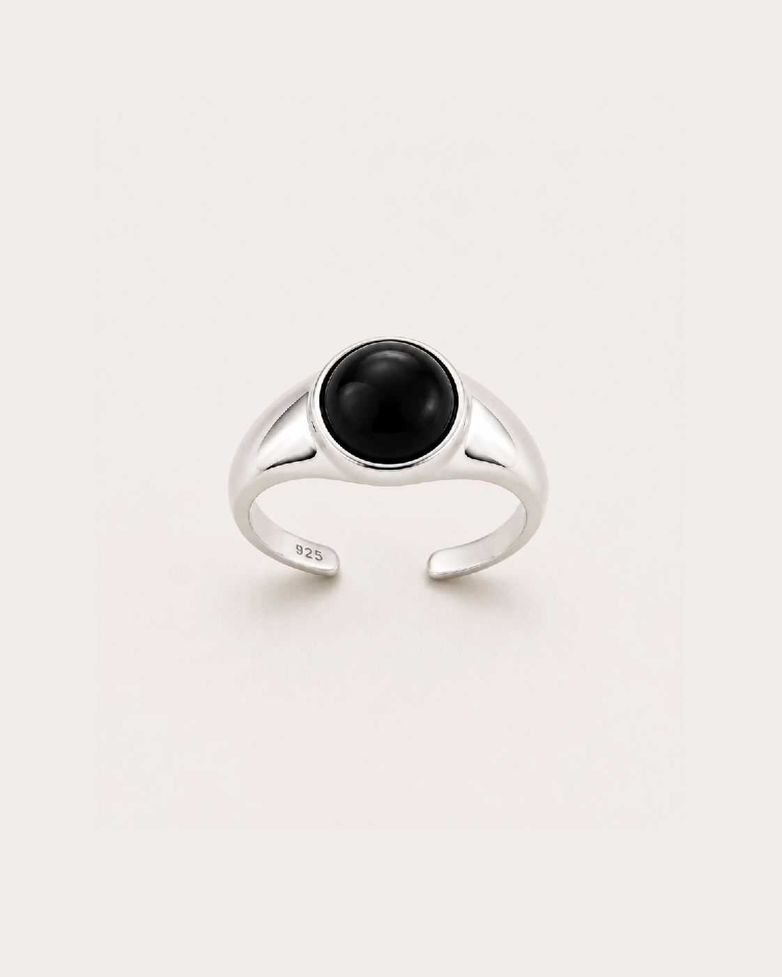 PIERŚCIONEK LISSA KARNEOL - ONYX SYGNET