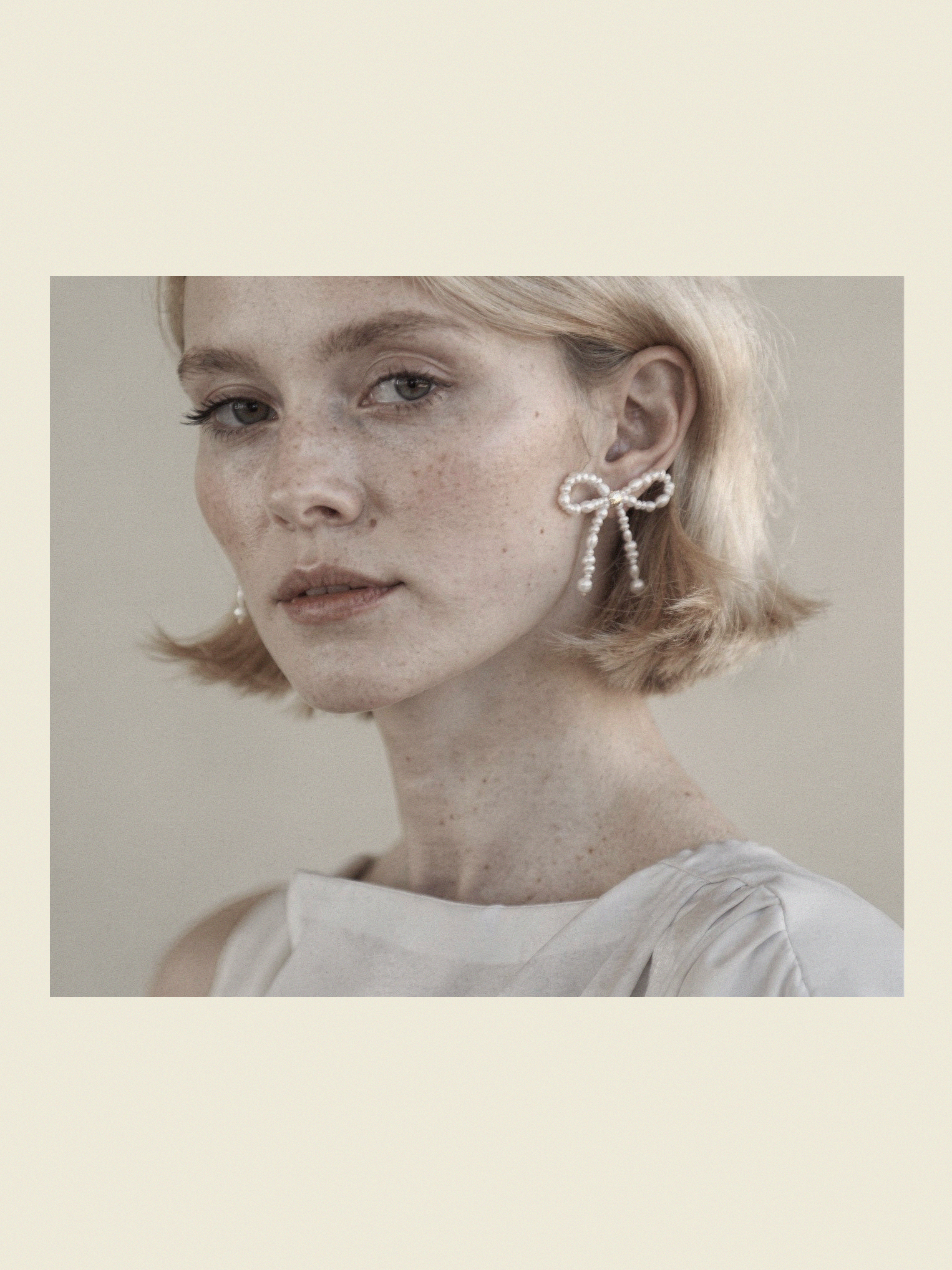 BOW NO.1 PEARL EARRINGS